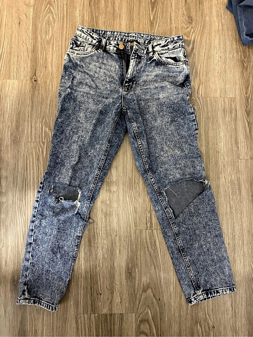 Aeropostale Distressed Blue Mom Jeans